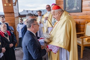 kadrdynał dziwiszi i marszałek kozłowski